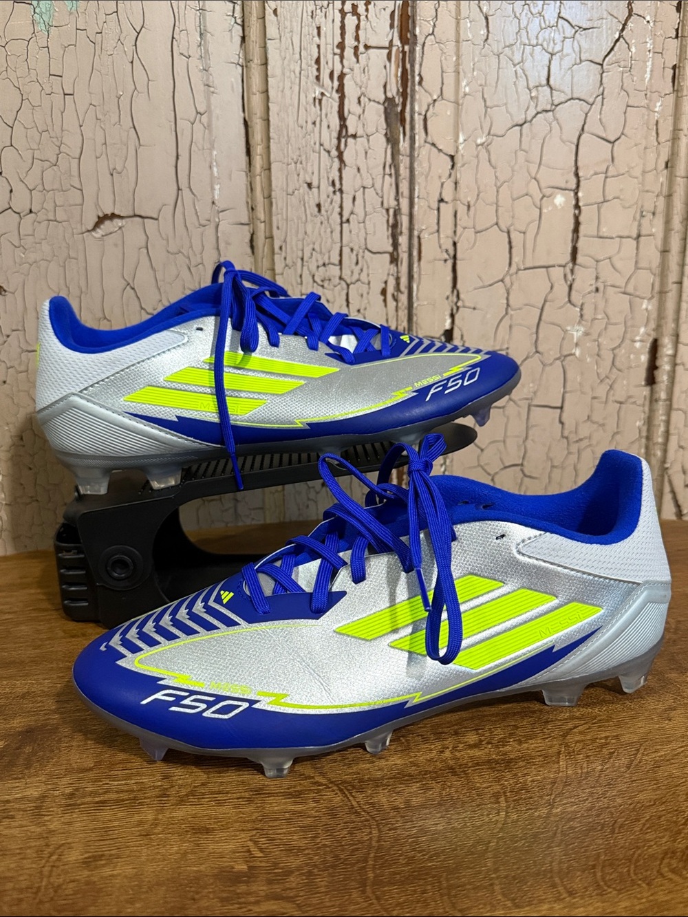 adidas F50 League Messi Men’s 9 Soccer Cleats Silver Blue FG/MG Football